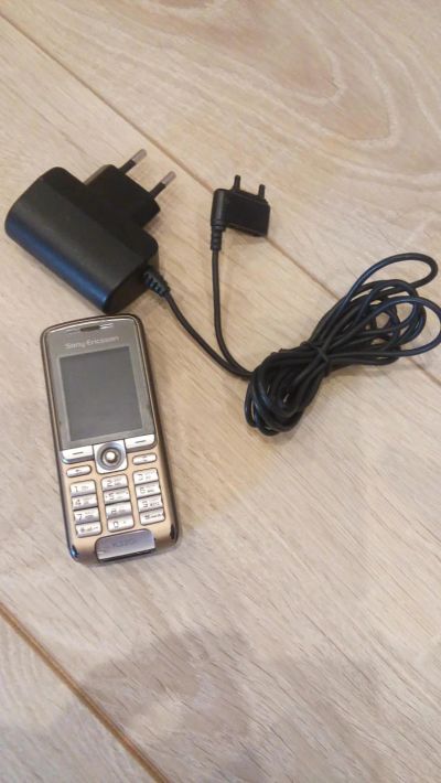 Лот: 7174358. Фото: 1. sony ericsson k320i. Кнопочные мобильные телефоны