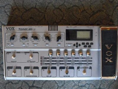 Лот: 1287231. Фото: 1. vox tonelab le valvetronix (гит... Гитарные эффекты и комбоусилители