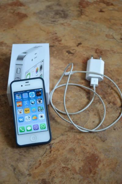 Лот: 5869250. Фото: 1. Продам apple iphone 4s. Смартфоны