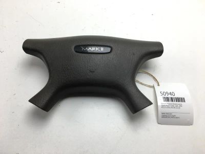 Лот: 20394890. Фото: 1. Крышка подушки безопасности Toyota... Кузов