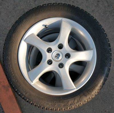Лот: 17598247. Фото: 1. Шины 205/55 R16 Continental IceContact... Шины