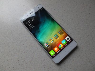 Лот: 6228014. Фото: 1. xiaomi mi4 16gb white. Смартфоны