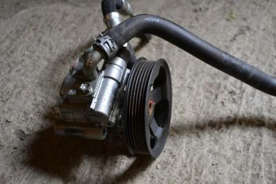 Лот: 9752166. Фото: 1. Гидроусилитель (Насос ГУР) Toyota. Двигатель и элементы двигателя