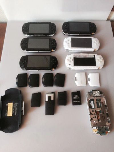 Лот: 6400546. Фото: 1. Sony PSP1000 , 7 штук одним лотом... Игровые приставки, консоли