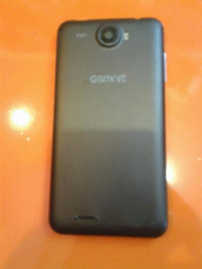 Лот: 9902988. Фото: 1. GSmart Maya M1. Смартфоны