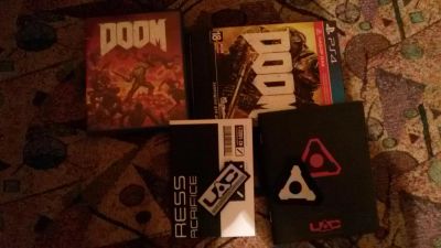 Лот: 8877602. Фото: 1. Продам диск для ps4 DOOM набор... Игры для консолей