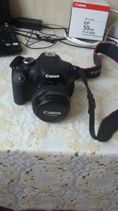 Лот: 4901060. Фото: 1. Canon EOS 600D Body с объективом... Цифровые зеркальные