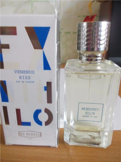 Лот: 10196112. Фото: 1. Venenum Kiss от Ex Nihilo 100мл... Унисекс парфюмерия