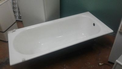 Лот: 9084148. Фото: 1. Ванна чугунная 1,5 м. Ванны и комплектующие