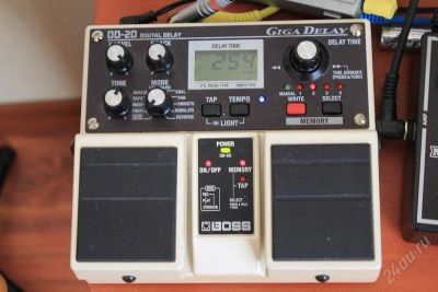 Лот: 1649295. Фото: 1. BOSS DD-20 GIGA DELAY. Гитарные эффекты и комбоусилители
