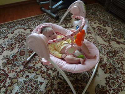 Лот: 2747866. Фото: 1. Качеля - шезлонг: несколько режимов... Ходунки, прыгунки, качели
