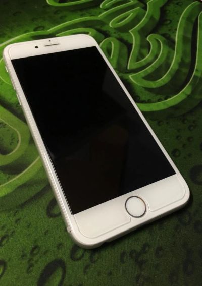 Лот: 6492361. Фото: 1. iPhone 6 grey 64гб идеальное состояние... Смартфоны
