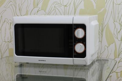 Лот: 5198961. Фото: 1. Микроволновка Supra MWS-1820MW. Микроволновки, мини-печи