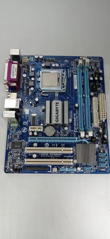 Лот: 23548089. Фото: 1. Материнская плата 775 Gigabyte... Материнские платы