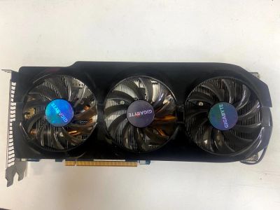 Лот: 16285091. Фото: 1. Игровая Видеокарта GigaByte AMD... Видеокарты