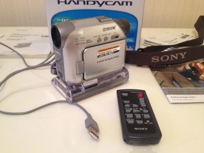Лот: 3554578. Фото: 1. Видеокамера Sony HC22E, miniDV. Видеокамеры