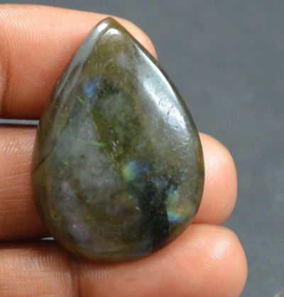 Лот: 7096748. Фото: 1. кабошон Радуга Labradorite 37... Драгоценные и поделочные камни