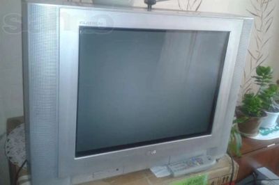 Лот: 2973989. Фото: 1. Телевизор LG FLATRON. Телевизоры