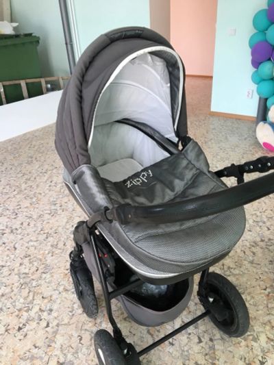 Лот: 14317205. Фото: 1. коляска Tutis Zippy Silver Plus... Коляски