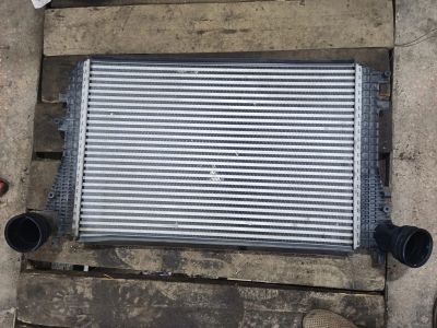 Лот: 18923240. Фото: 1. Интеркуллер VW GOLF 6 торг. Двигатель и элементы двигателя