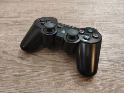 Лот: 14765656. Фото: 1. Джойстик SONY Sixaxis для PS3. Аксессуары, геймпады