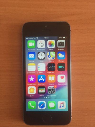 Лот: 15854772. Фото: 1. iphone 5s. Смартфоны