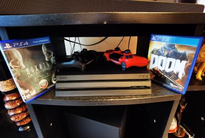 Лот: 16511651. Фото: 1. Sony playstation 4 pro. Игровые приставки, консоли