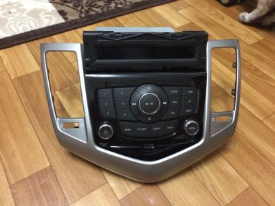 Лот: 7584710. Фото: 1. магнитола родная Chevrolet Cruze... Автомагнитолы