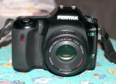 Лот: 25049. Фото: 1. PENTAX *ist DS (body). Цифровые зеркальные