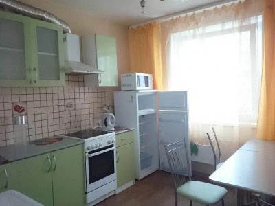 Лот: 7773194. Фото: 1. Сдам 2х комнатную квартиру Вербная... Квартиры, студии