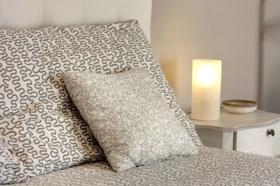 Лот: 10523554. Фото: 1. IKEA Пододеяльник, наволочка 70х50... Постельное бельё