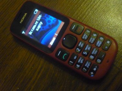 Лот: 4786463. Фото: 1. nokia 100 nokia 5130c-2. Кнопочные мобильные телефоны