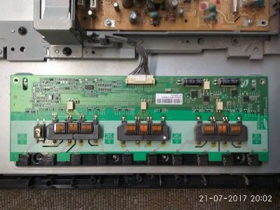 Лот: 10125079. Фото: 1. invertor INV26S10A tv SONY KDL-26S4000. Запчасти для телевизоров, видеотехники, аудиотехники