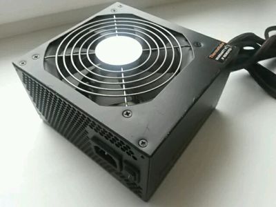 Лот: 6610621. Фото: 1. Блок питания Thermaltake TR2 800W. Корпуса, блоки питания