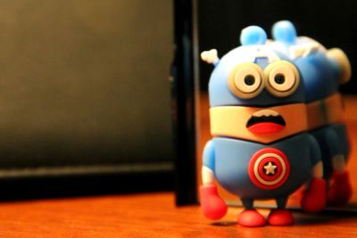 Лот: 5984419. Фото: 1. Флешка Миньон-Капитан Америка... USB-флеш карты