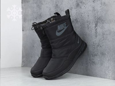 Лот: 12571906. Фото: 1. Сапоги Nike Артикул: 8820. Сапоги