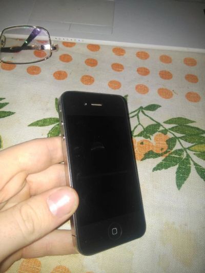 Лот: 4744975. Фото: 1. Продам iphone 4 16гб. Смартфоны
