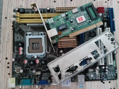 Лот: 10787029. Фото: 1. Материнская плата (LGA775) Asus... Материнские платы
