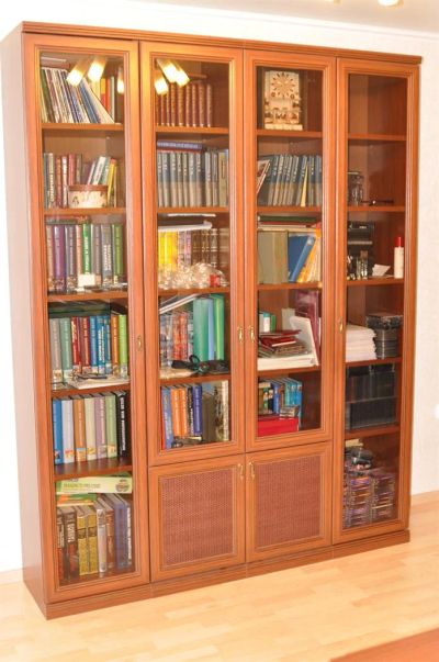 Лот: 3532216. Фото: 1. продам элитный книжный шкаф для... Полки, стеллажи, этажерки