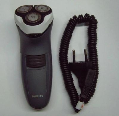 Лот: 3149550. Фото: 1. Бритва Philips HQ6900 неисправная. Укладка и стрижка волос, бритьё, эпиляция