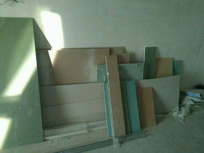 Лот: 9780233. Фото: 1. Куски гипсокартона. Подвесные потолки, гипсокартон
