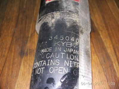 Лот: 9421006. Фото: 1. 345040 Kayaba Амортизатор подвески... Трансмиссия