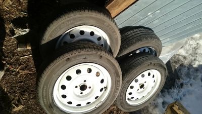 Лот: 13275937. Фото: 1. Комплект летних колес 185/65 R15... Шины