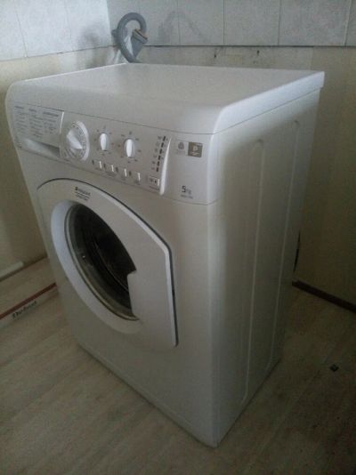Лот: 10937230. Фото: 1. Стиральная машина hotpoint ariston. Стиральные машины