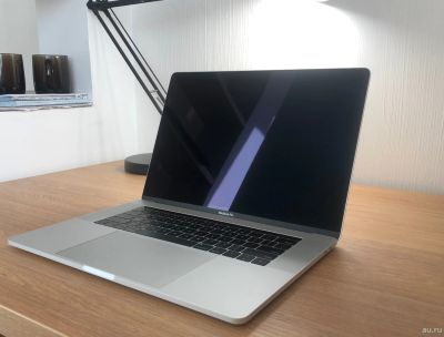 Лот: 15804966. Фото: 1. MacBook Pro 15-inch, 2018. Ноутбуки