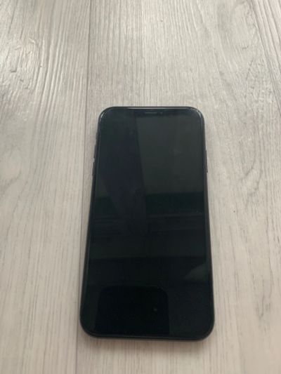 Лот: 19584741. Фото: 1. iPhone XR 64. Смартфоны