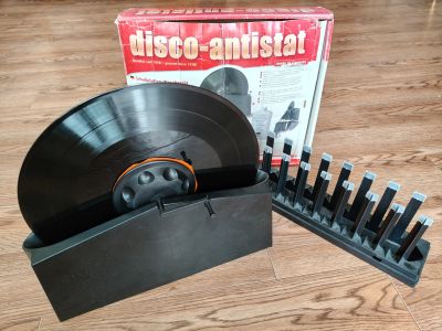 Лот: 25552749. Фото: 1. Мойка для пластинок Disco-antistat... Аудиозаписи