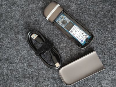Лот: 24985359. Фото: 1. Ugreen ssd m2 кейс cm238. Другое (комплектующие)