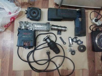 Лот: 14936729. Фото: 1. Отбойный молоток Bosch GSH 11... Электроинструмент