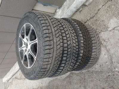Лот: 3829761. Фото: 1. Продам зимнюю резину на дисках... Шины на дисках